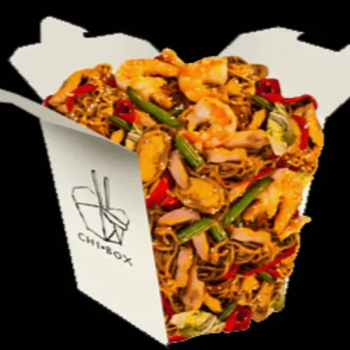 Soba cu creveți și carne de pui